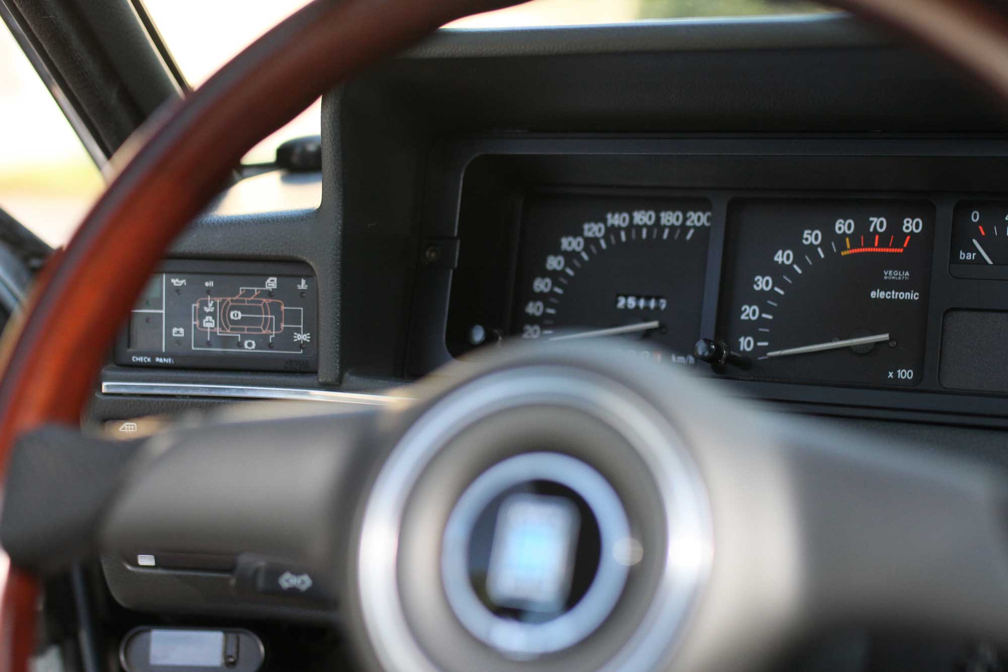 speedometer on Fiat