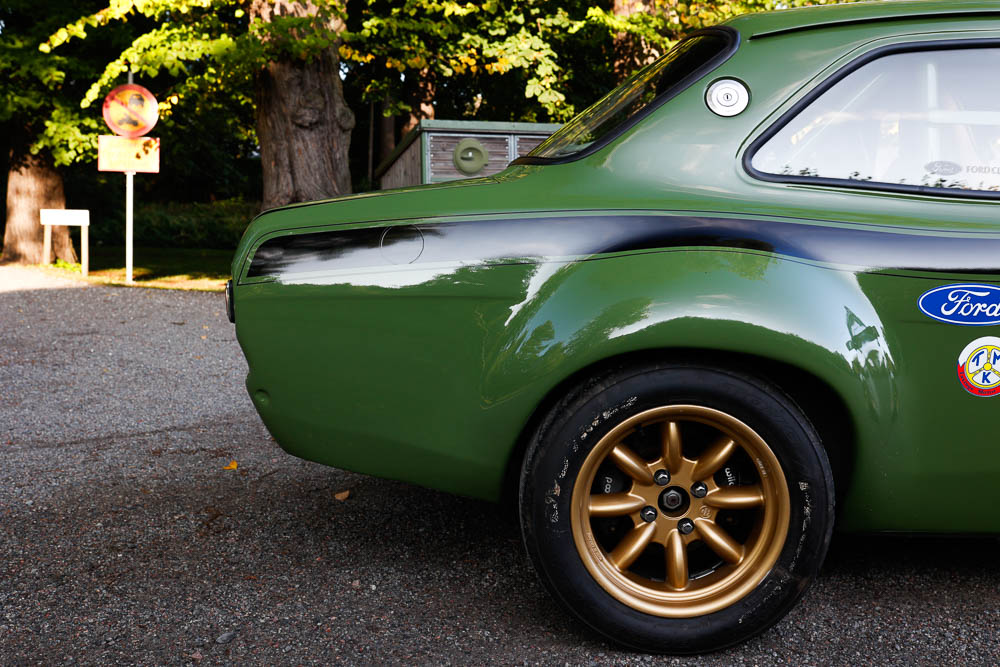 Ford-Escort-MK1-rear-on-gravel-in-sunlight.